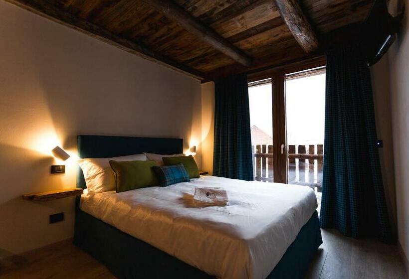 اتاق خانوادگی, Granuit Room & Breakfast