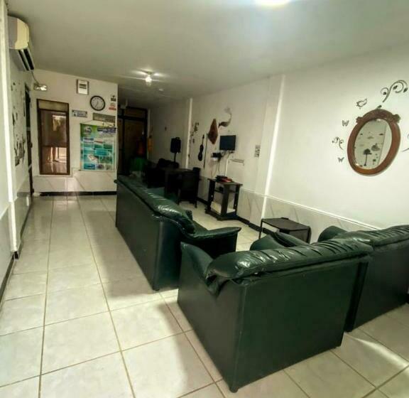 חדר סטנדרט לשלושה, Oasis De Tolú