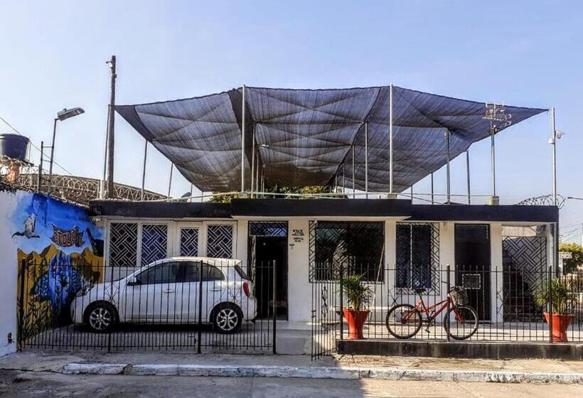 דירת חדר בקומת קרקע, Oasis De Tolú