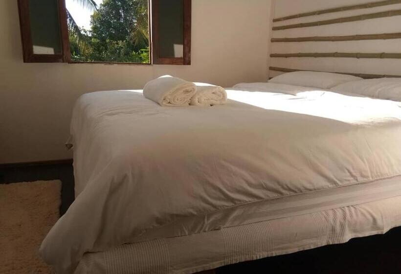 غرفة قياسية مطلّة علي الحديقة, Vanpila