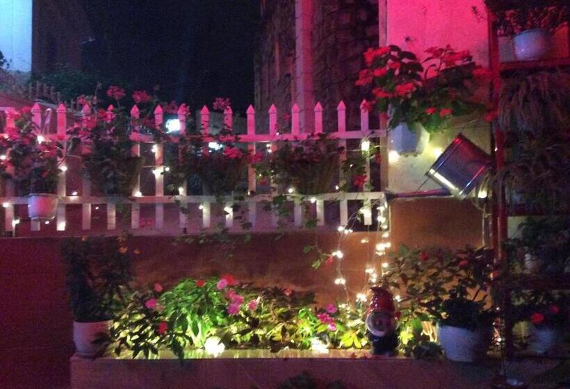 １ベッドルームハウス, Bình đào Hotel   Khách Sạn Ngay Trung Tâm Giá Rẻ