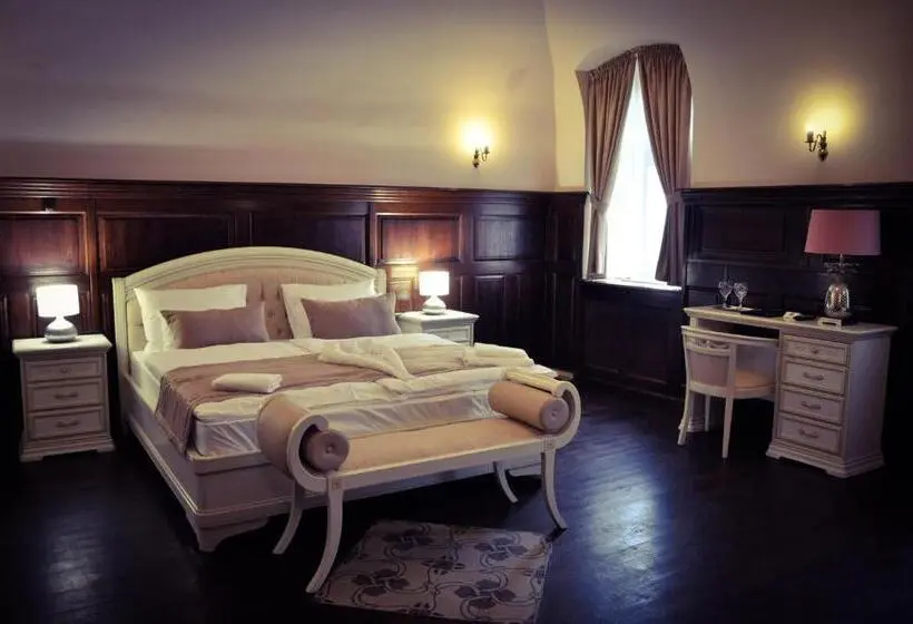اتاق سوپریور سه تخته, Belga Boutique Panzió