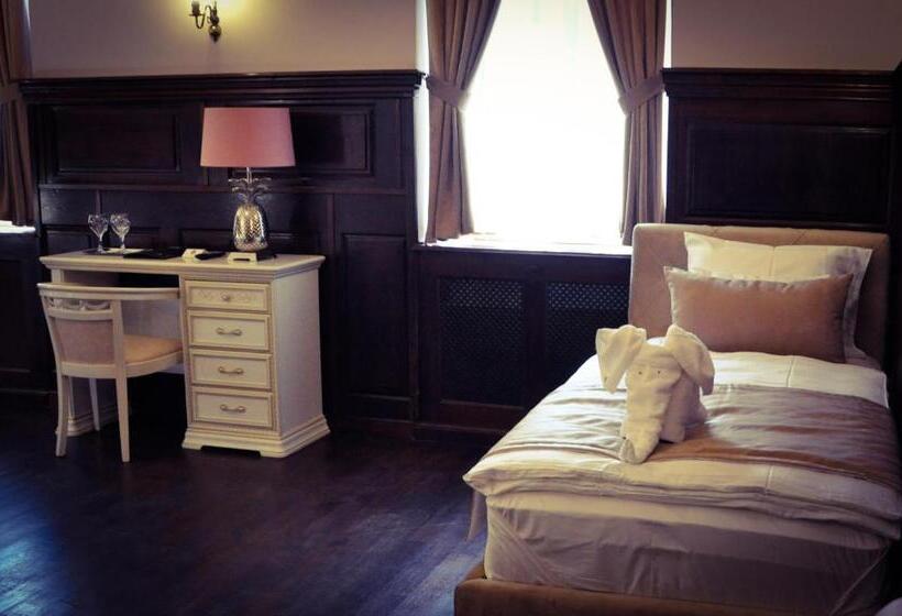 חדר סופריור לשלושה, Belga Boutique Panzió