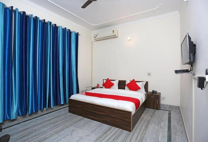 Quarto Estandar, Oyo 16783 Highway Residency