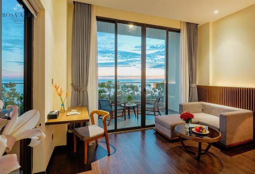 سوییت با چشمانداز دریا, Rosa Alba Resort & Villas Tuy Hoa