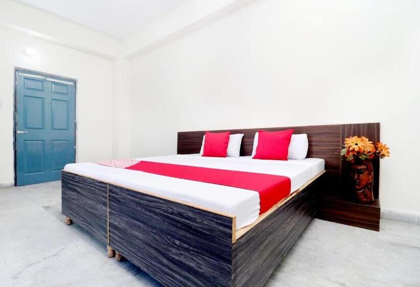 三人经典房间, Oyo 18570 Hotel Jazz