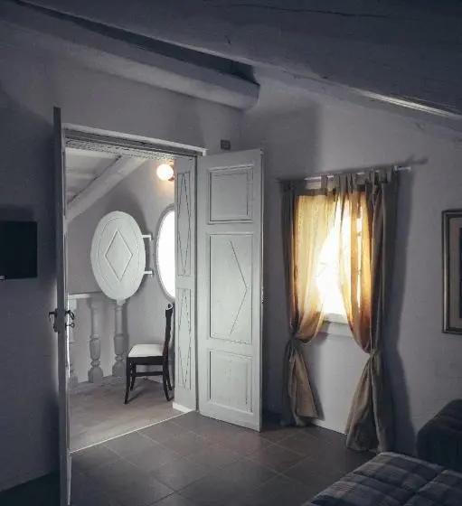 スタンダードルーム, Antica Villa Cuneo Guest House B&b E Non Un Hotel A Cuneo