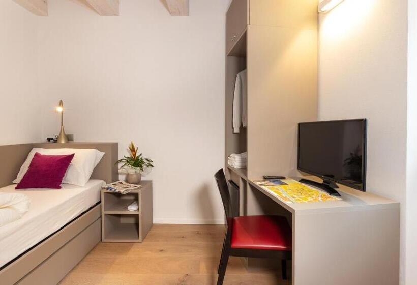 Pokój Standard Jednoosobowy, Locanda Le Due Travi