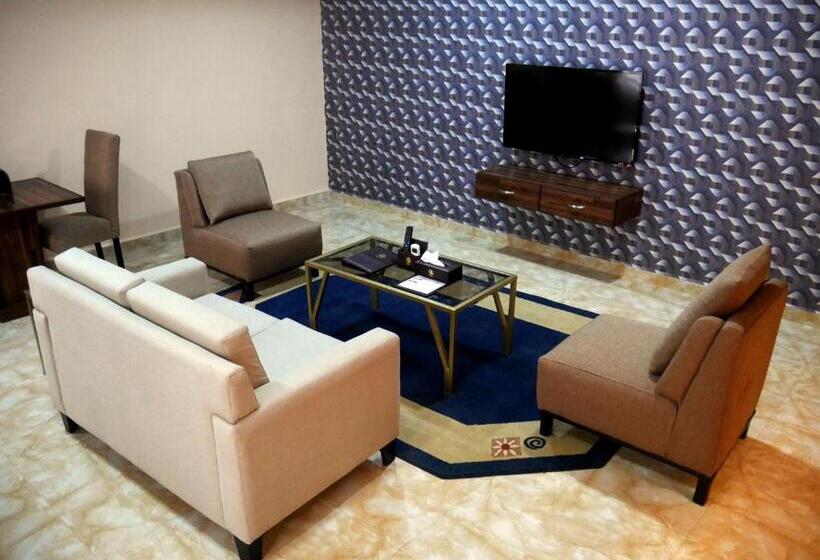 سوییت جونیور لوکس, Porto Golf Hotels