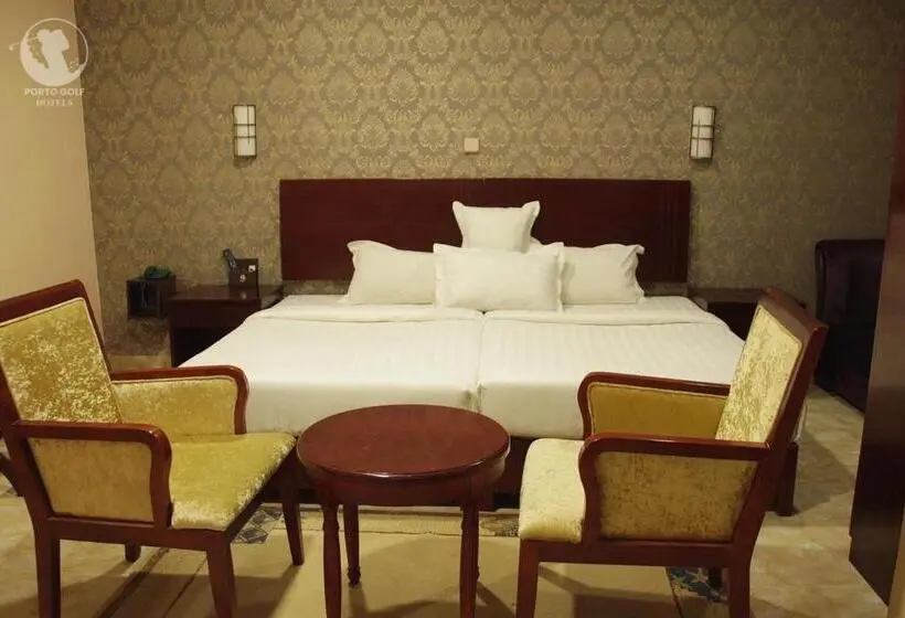 سوییت جونیور لوکس, Porto Golf Hotels