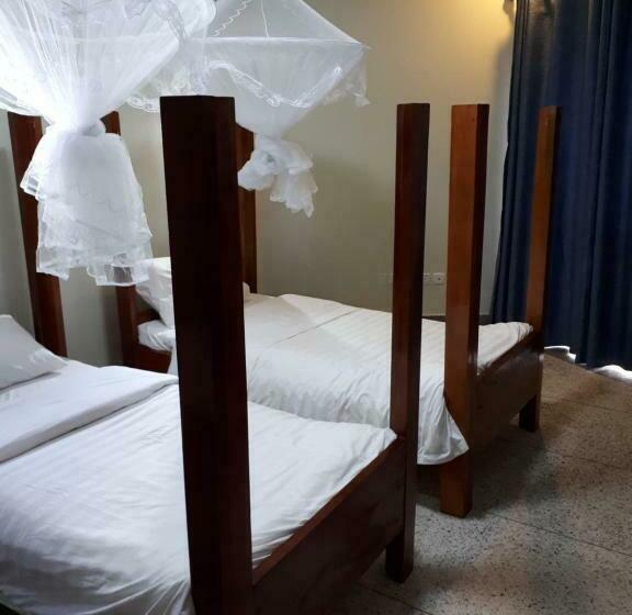 سوییت خانوادگی, Njara Suites