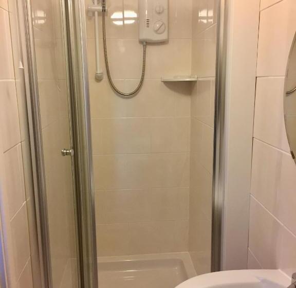 Номер Economy, Westcliff