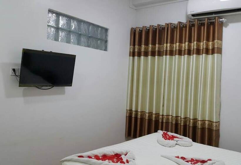 اتاق سوپریور, Golden Palace Hotel Hpa An