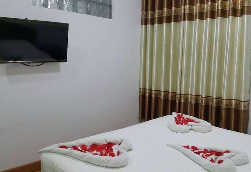 اتاق سوپریور, Golden Palace Hotel Hpa An