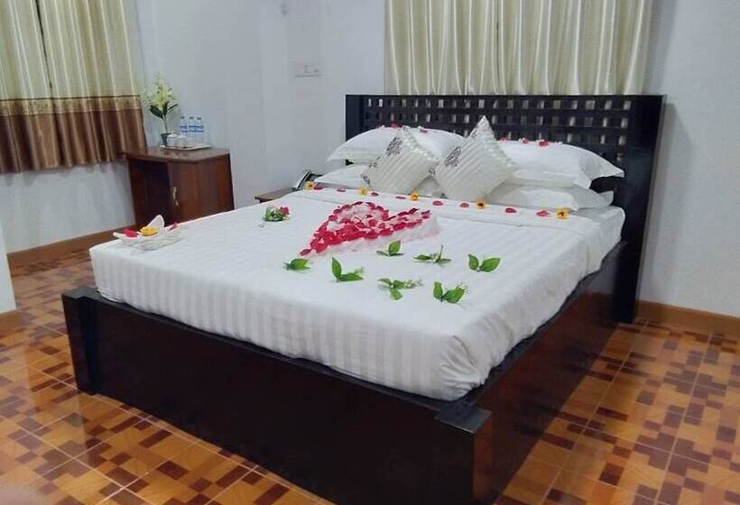 اتاق لوکس, Golden Palace Hotel Hpa An