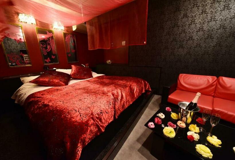 غرفة قياسية, Restay Koakuma