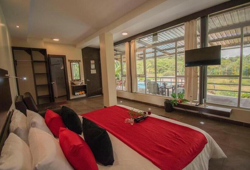 스탠다드 룸 킹사이즈 침대, Ecopark Hosteria Puyo