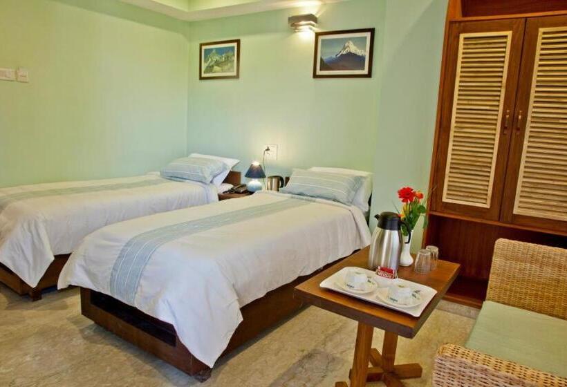 标准间, Rains Inn