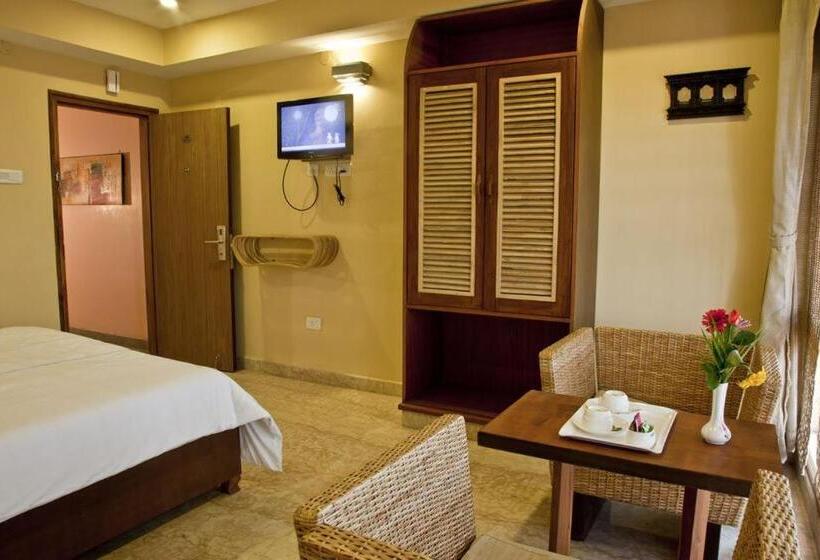 标准间, Rains Inn