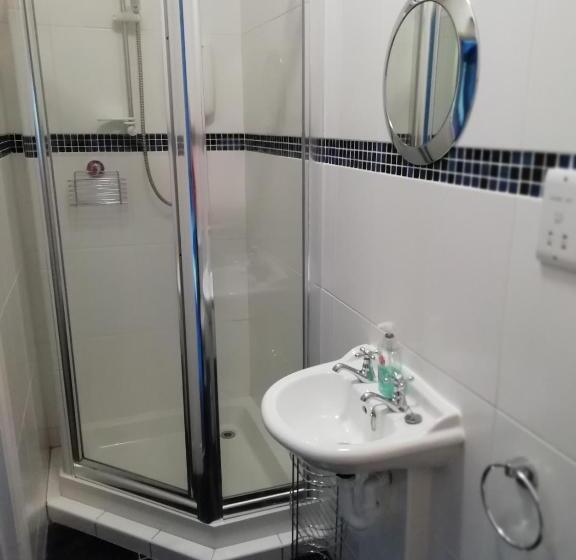 غرفة سوبيريور مطلّة علي البحر, Lochwood Guest House