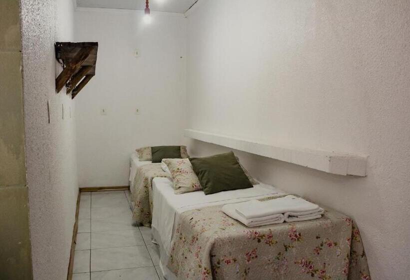 اتاق استاندارد با بالکن, Pousada Jardim Do Buda   Café E Piscina