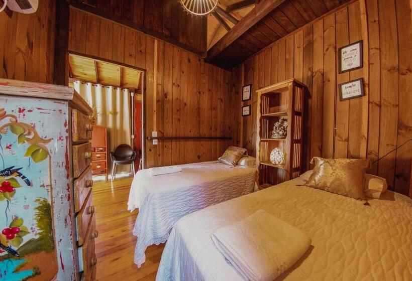 خانه 2 خوابه, Pousada Jardim Do Buda   Café E Piscina