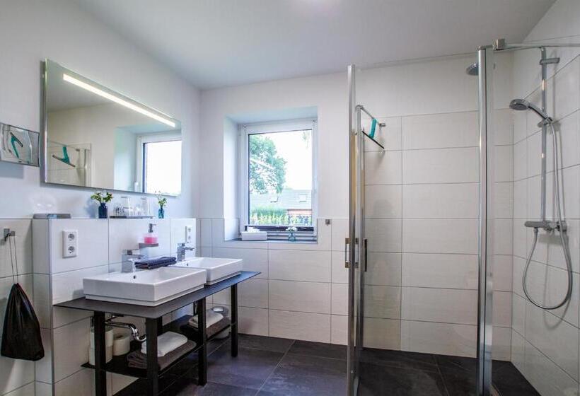 低层单卧公寓, Appartements An Der Golfanlage