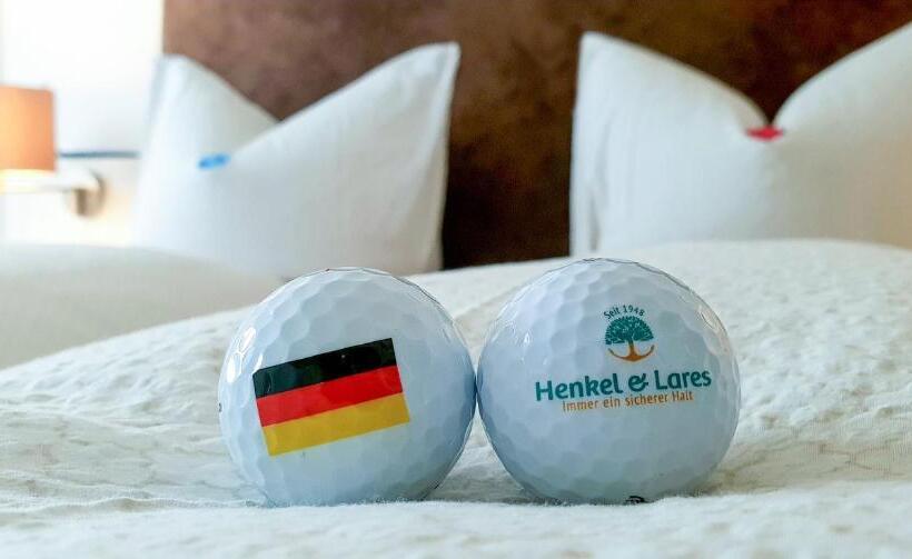 带2个卧室的公寓, Appartements An Der Golfanlage