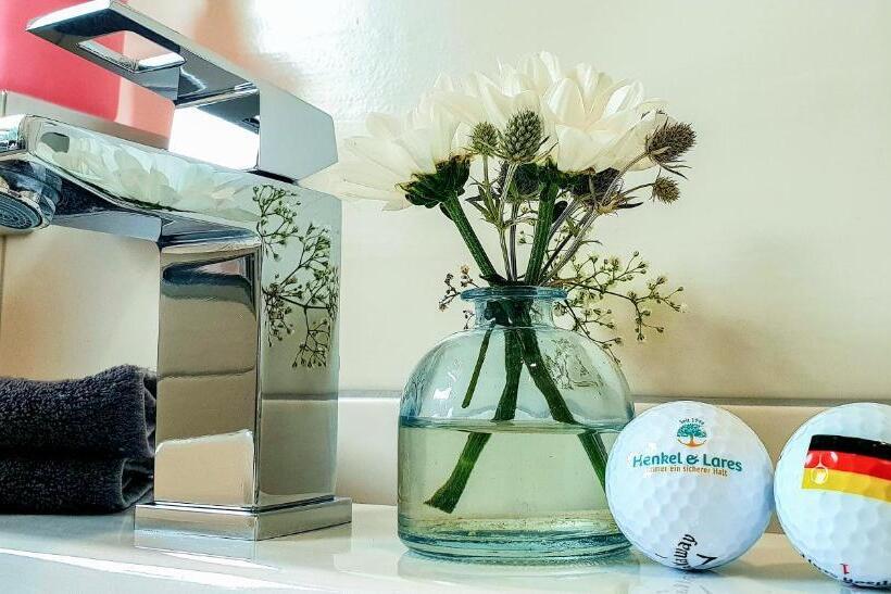 带2个卧室的公寓, Appartements An Der Golfanlage