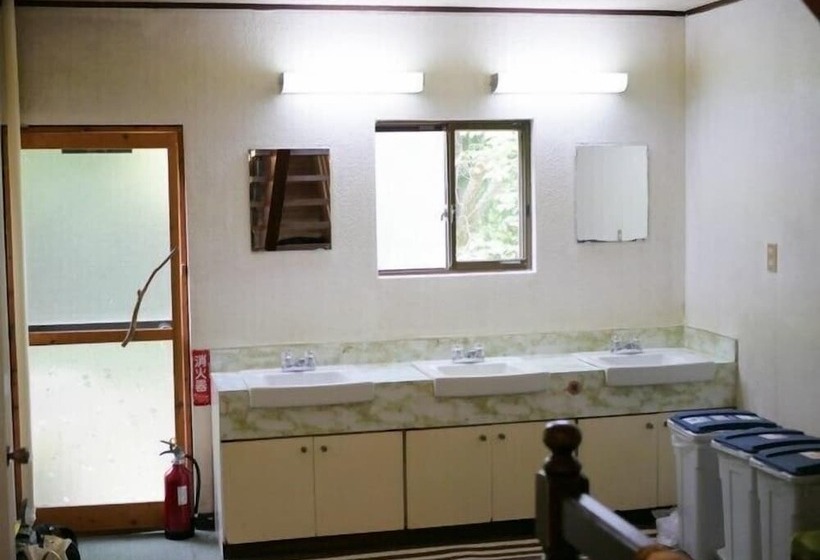 스탠다드 룸, Foxtrot Hakuba