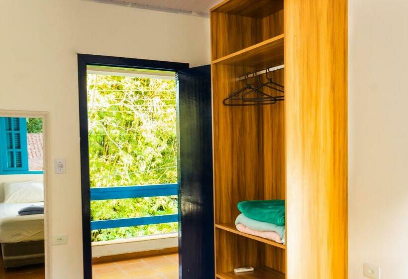 Süit, Flow Hostel Juquehy