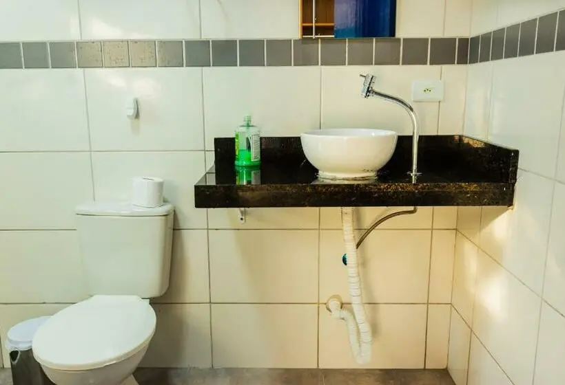 スイート, Flow Hostel Juquehy