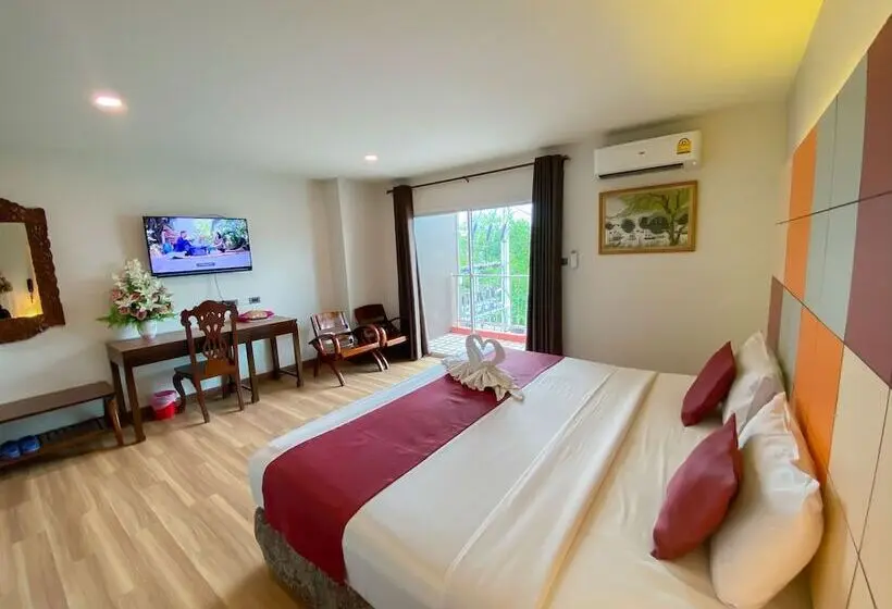 اتاق لوکس, East Inn 15 Rayong   Sha Certified