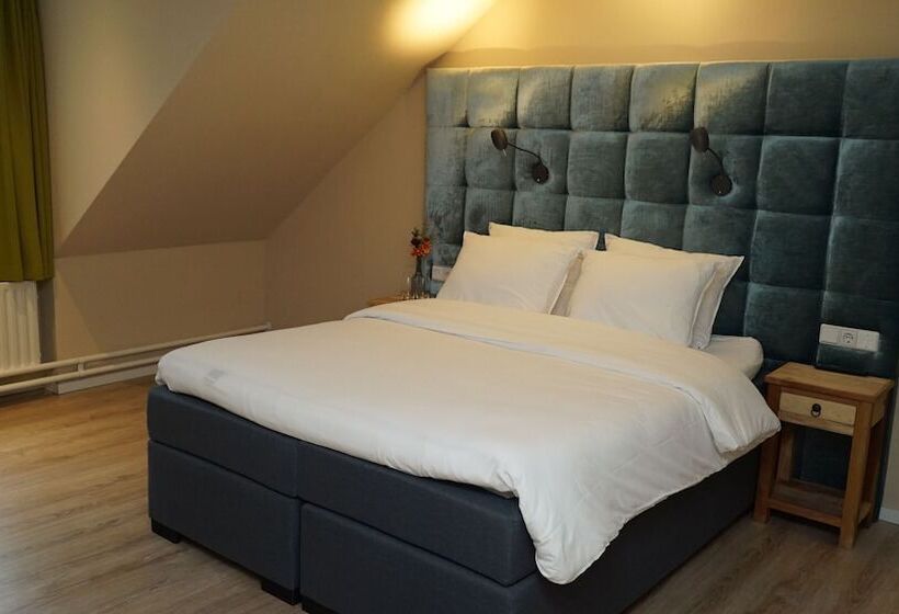 豪华房间, Hoevevoorde