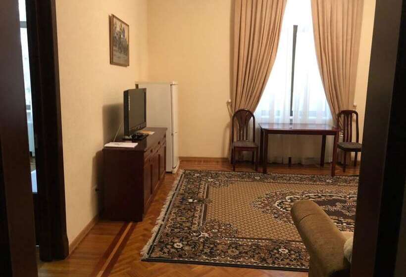 Habitació Triple Estàndard, Residence Park