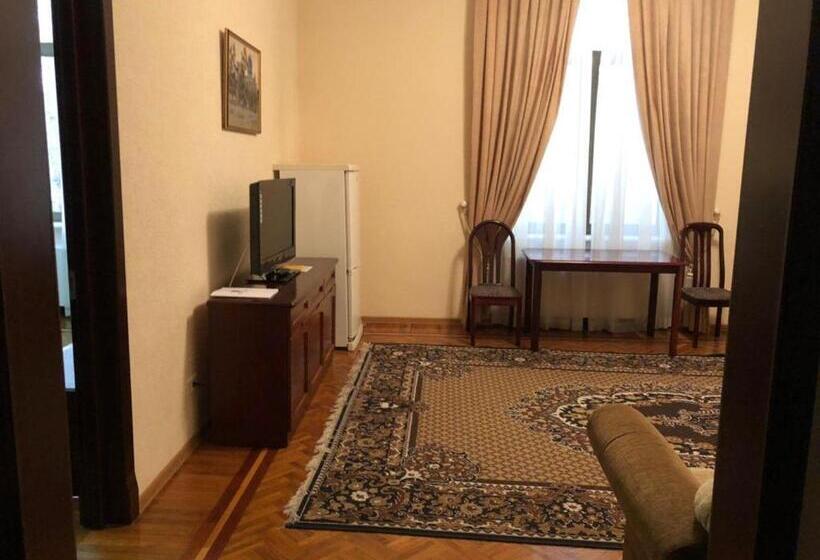 Habitació Triple Estàndard, Residence Park