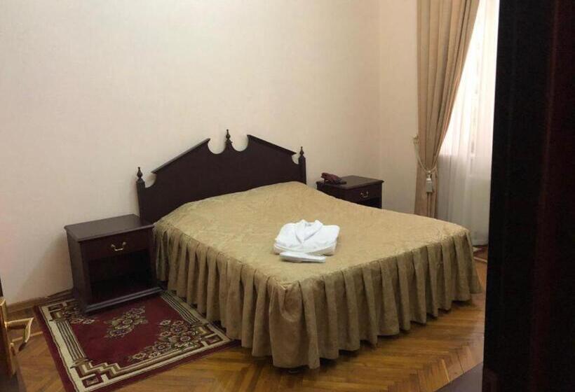 Habitació Triple Estàndard, Residence Park