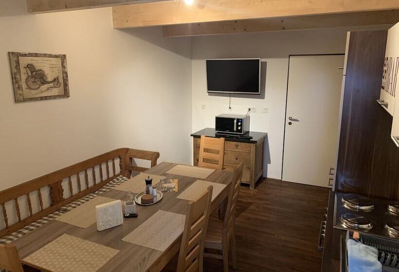 غرفة قياسية, Stegmann's Hof