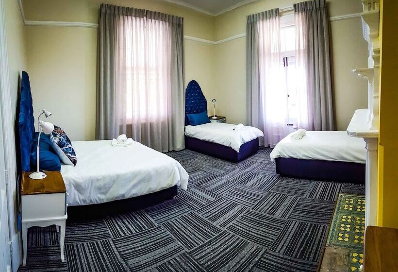 اتاق استاندارد سه نفره, Island Vibe Port Elizabeth   Hostel