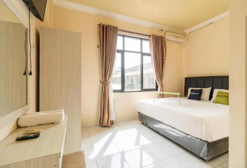 エコノミールーム, Urbanview Hotel Nugraha Palembang By Reddoorz