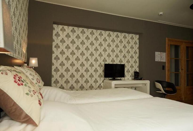 חדר דלוקס, Focus Boutique