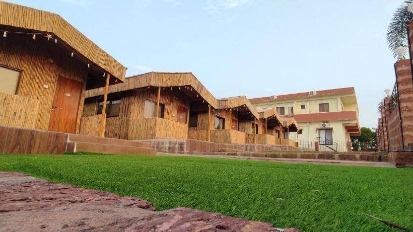 شاليه سوبيريور غرفة نوم واحدة, Mango Valley Resort Ganpatipule