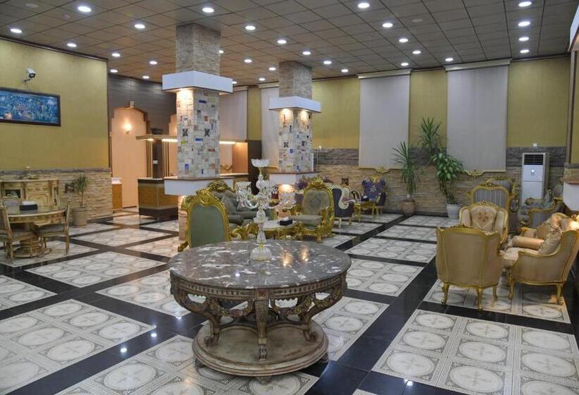 اتاق لوکس با تخت بزرگ, Prizh