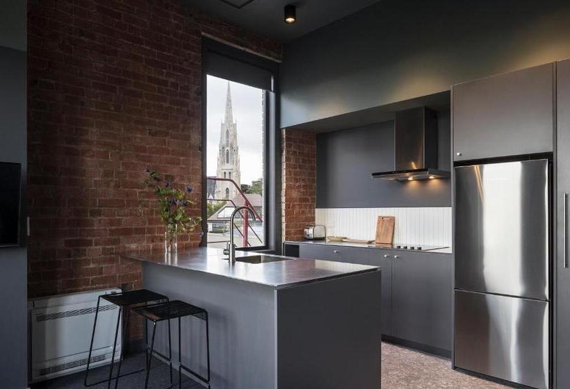 غرفة سوبيريور سرير كينج, The Chamberson