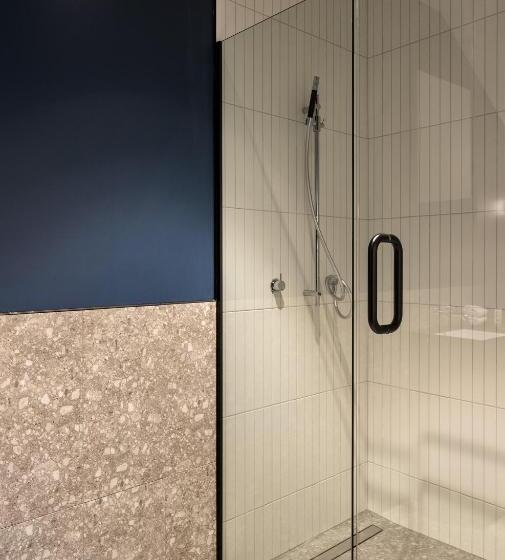 غرفة سوبيريور سرير كينج, The Chamberson