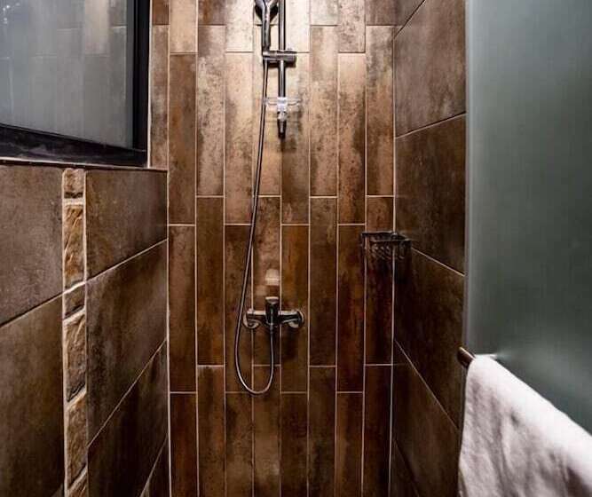 اتاق استاندارد چهار تخته, Beauty Avenue Inn