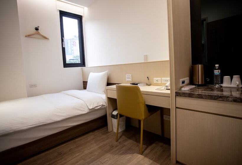 اتاق استاندارد یک نفره, Beauty Avenue Inn