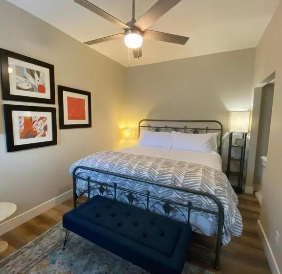 １ベッドルームのスーペリアアパートメント, Bisbee Brownstone Suites