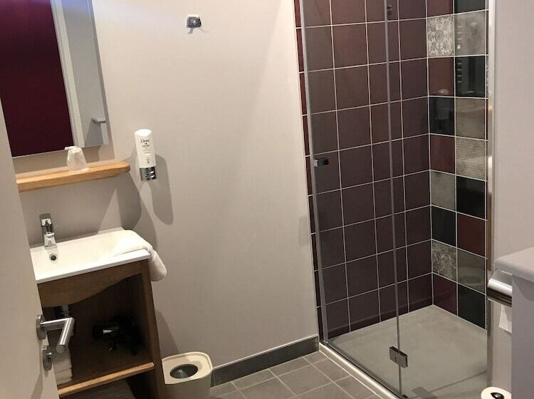 غرفة عائلية, Le Prieure De Boulogne