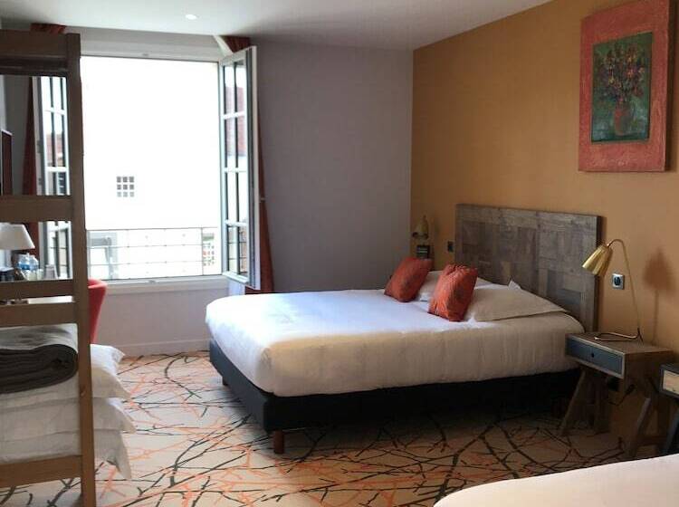 غرفة عائلية, Le Prieure De Boulogne